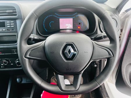 2023-Renault-Kwid-10-Expression_7