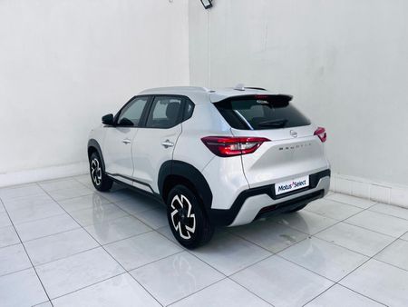2026-Nissan-Magnite-10-Visia-AMT_2