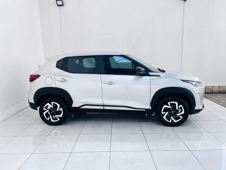 2026-Nissan-Magnite-10-Visia-AMT_5