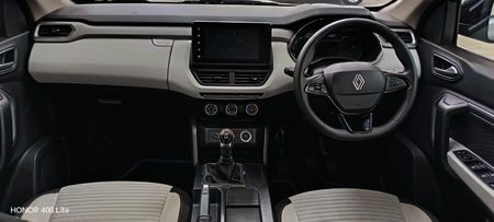 2025-Renault-Kiger-10-Techno_10