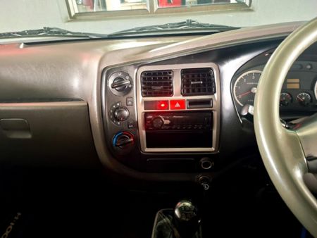 2018-Hyundai-H100-Bakkie-26D-Dropside_9