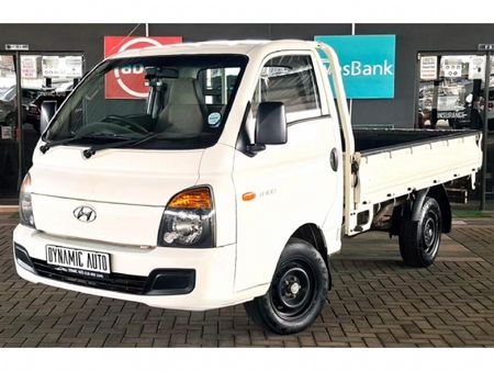 2018-Hyundai-H100-Bakkie-26D-Dropside_3
