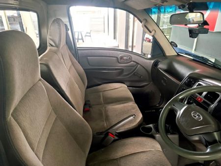 2018-Hyundai-H100-Bakkie-26D-Dropside_7