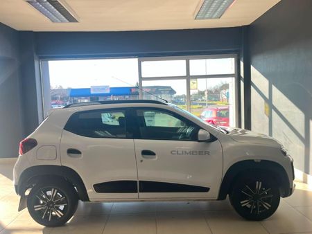 2023-Renault-Kwid-10-Climber_5