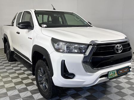 2022-Toyota-Hilux-24-GD-6-Raised-Body-Raider-Auto-Extended-Cab_13
