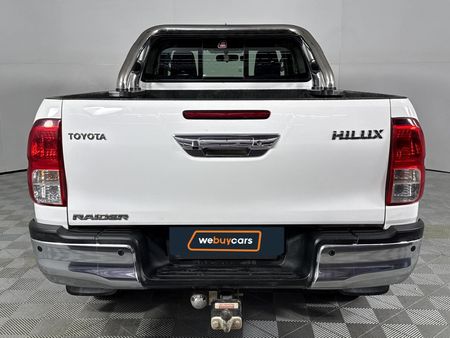 2022-Toyota-Hilux-24-GD-6-Raised-Body-Raider-Auto-Extended-Cab_15