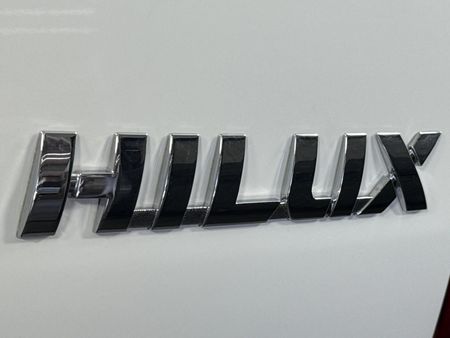 2023-Toyota-Hilux-24-GD-6-Raised-Body-Raider-Auto-Double-Cab_11