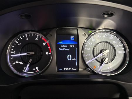 2024-Toyota-Hilux-28-GD-6-Raised-Body-Raider-Auto-Double-Cab_2