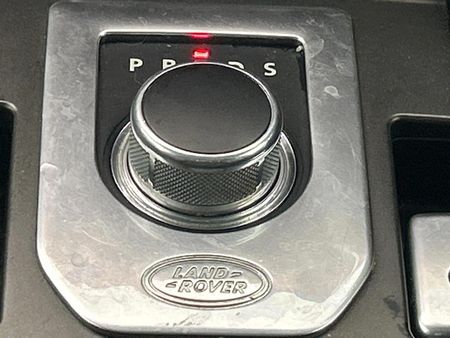 2013-Land-Rover-Discovery-4-30-TD-SD-V6-SE_10