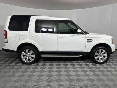 2013-Land-Rover-Discovery-4-30-TD-SD-V6-SE_17