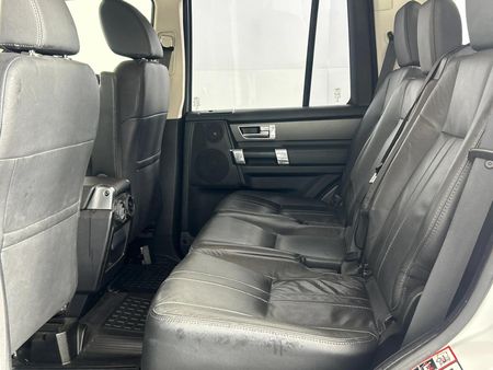 2013-Land-Rover-Discovery-4-30-TD-SD-V6-SE_3
