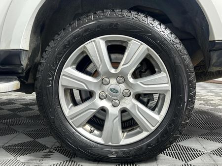2013-Land-Rover-Discovery-4-30-TD-SD-V6-SE_6