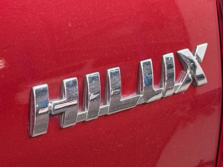 2019-Toyota-Hilux-28-GD-6-Raised-Body-Auto-Raider-Double-Cab_10