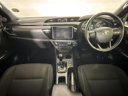 2019-Toyota-Hilux-28-GD-6-Raised-Body-Auto-Raider-Double-Cab_1