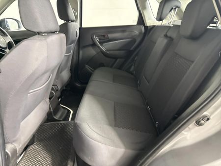 2021-Suzuki-Vitara-Brezza-15-GL_3