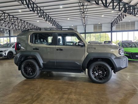 2026-Toyota-Land-Cruiser-FJ-27-VX-Auto_1