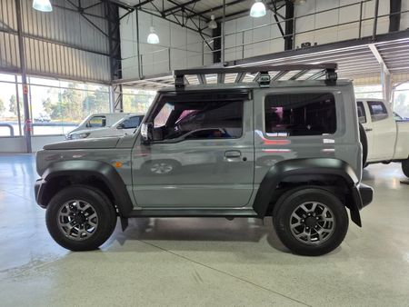 2022-Suzuki-Jimny-15-GLX-Auto_6