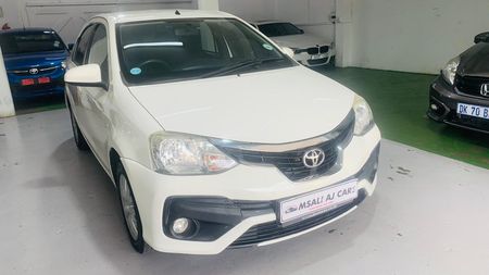 2018-Toyota-Etios-15-XS-5-dr-Petrol-Manual_0