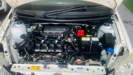 2018-Toyota-Etios-15-XS-5-dr-Petrol-Manual_15