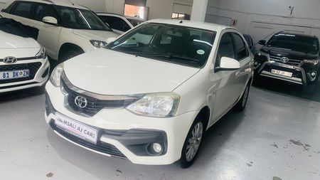 2018-Toyota-Etios-15-XS-5-dr-Petrol-Manual_1