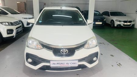 2018-Toyota-Etios-15-XS-5-dr-Petrol-Manual_3