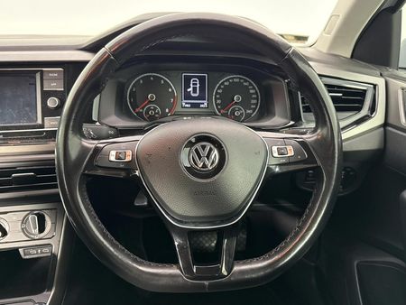 2019-Volkswagen-Polo-10-TSI-Comfortline-Auto_11