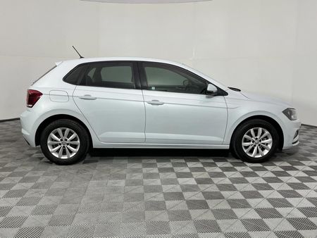 2019-Volkswagen-Polo-10-TSI-Comfortline-Auto_16