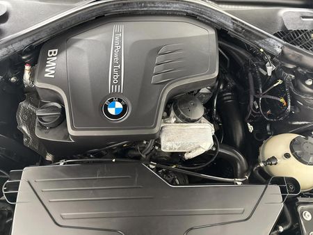 2012-BMW-3-Series-320i-Auto_13