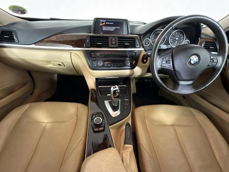 2012-BMW-3-Series-320i-Auto_1