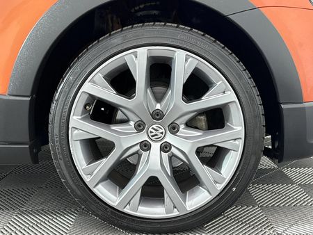 2020-Volkswagen-Polo-Vivo-16-Maxx-5-dr_5