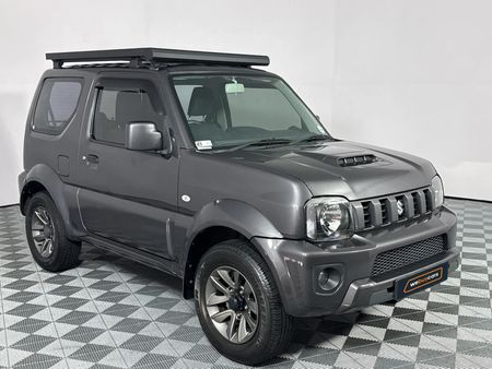 2017-Suzuki-Jimny-13_13