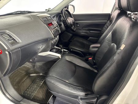 2012-Mitsubishi-ASX-20-GLS-Auto_8