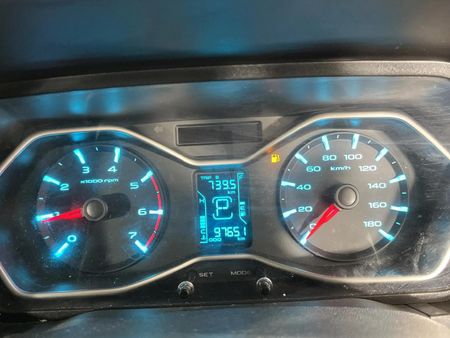2024-Mahindra-Pik-Up-22-mHawk-S6-Karoo-Auto-Double-Cab_2