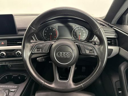 2018-Audi-A4-14-TFSI-Sport-Auto_11