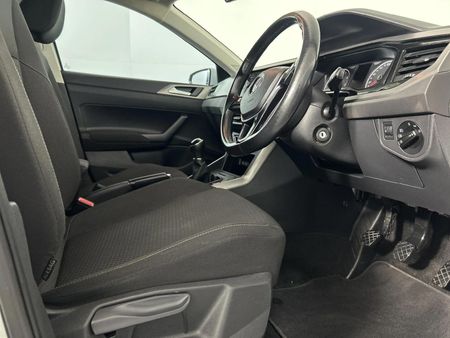 2019-Volkswagen-Polo-10-TSI-Comfortline_9