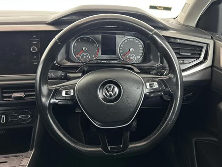 2019-Volkswagen-Polo-10-TSI-Comfortline_12