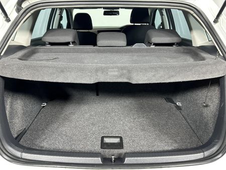 2019-Volkswagen-Polo-10-TSI-Comfortline_14