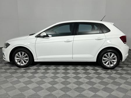 2019-Volkswagen-Polo-10-TSI-Comfortline_19