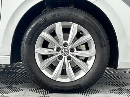 2019-Volkswagen-Polo-10-TSI-Comfortline_5