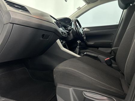 2019-Volkswagen-Polo-10-TSI-Comfortline_8