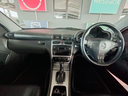 2002-Mercedes-Benz-C-Class-C-230K-Coupe-Auto_10