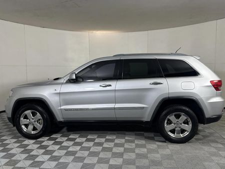 2012-Jeep-Grand-Cherokee-36-Limited_17