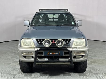 2005-Mitsubishi-Colt-3000i-Rodeo-4x4-Double-Cab_10