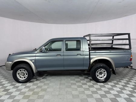 2005-Mitsubishi-Colt-3000i-Rodeo-4x4-Double-Cab_13