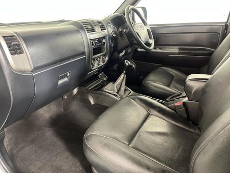 2015-GWM-Steed-5-22-MPi-Double-Cab_8