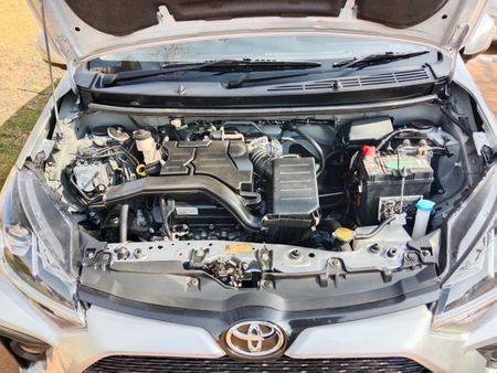 2023-Toyota-Agya-10_14