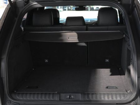 2022-Land-Rover-Range-Rover-Sport-30-D-SE-190kW_11