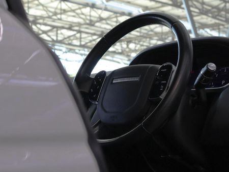2022-Land-Rover-Range-Rover-Sport-30-D-SE-190kW_15