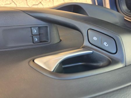 2026-Volkswagen-Polo-Vivo-14_14