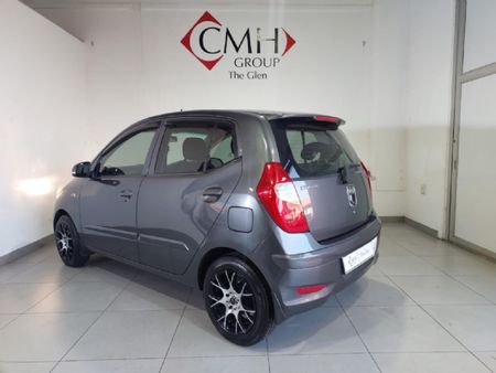 2012-Hyundai-i10-125-GLS-Fluid-Auto_3